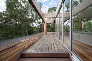 Hedger Constructions