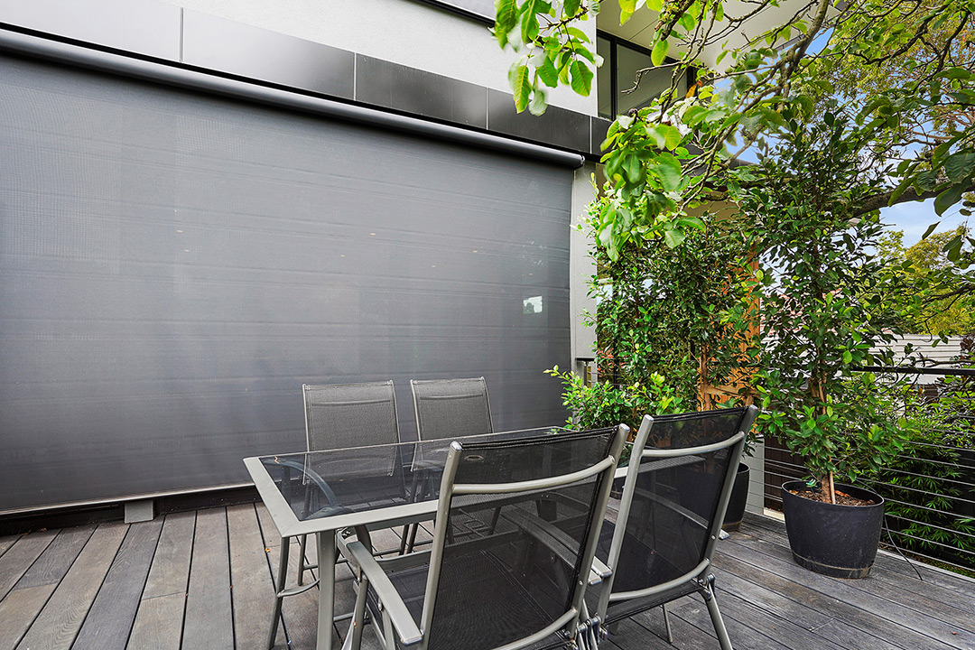 Delux Blinds