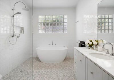 Better Bathrooms & Kitchens Project 10