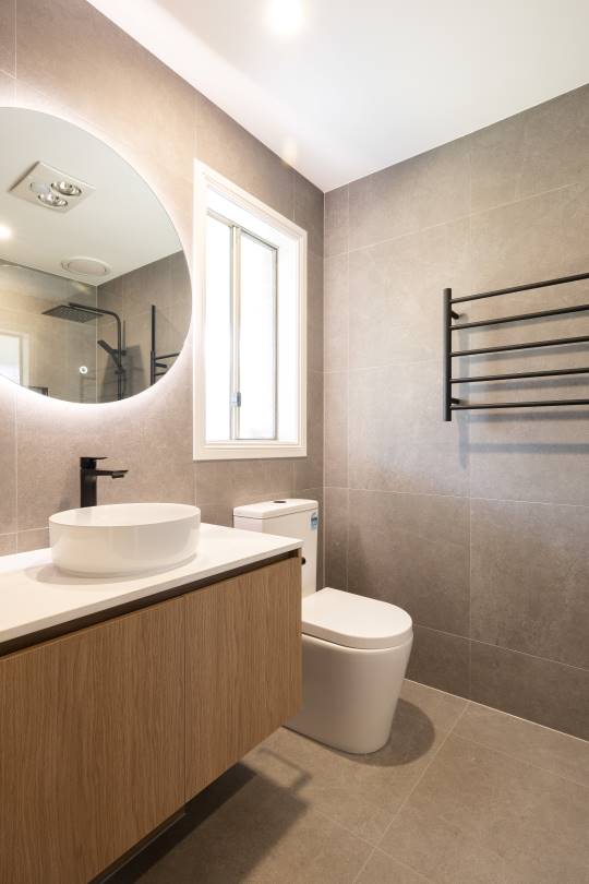 RT_Building_and_Construction P2 Vanity