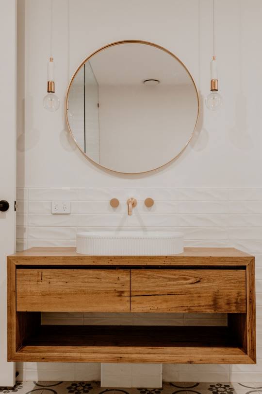 Raw_Building_Group Mirror