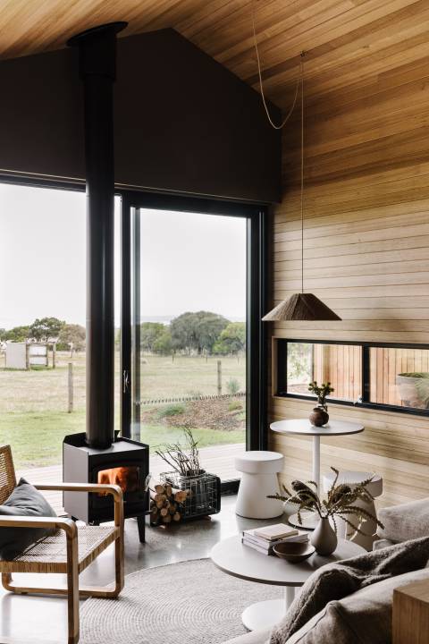 Tom_Taylor_Building_Pty_Ltd_Builders_Coast + Country_Country Home_Melbourne Home Design + Living