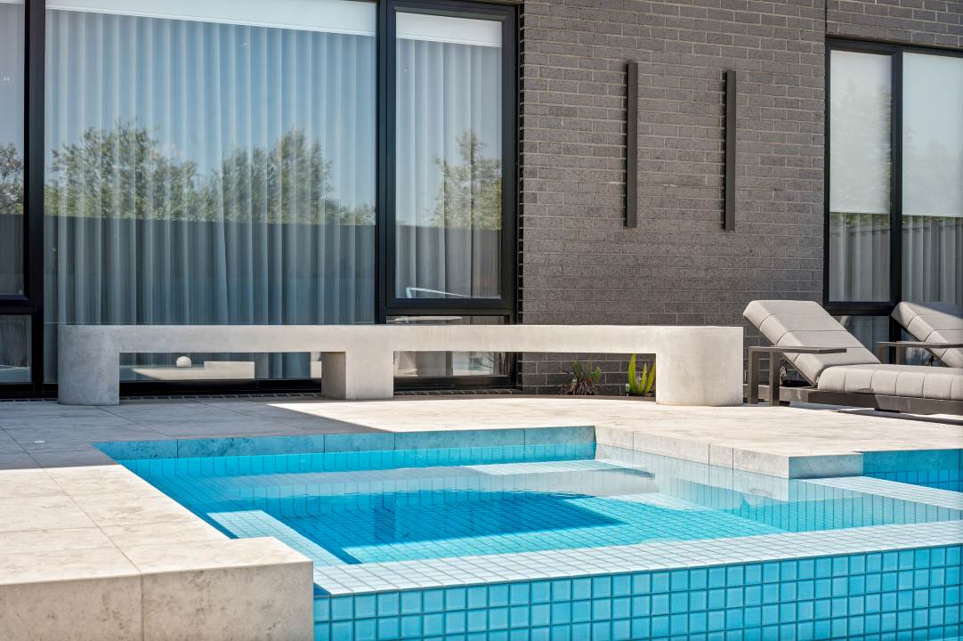 DarebinHomes_StunningModernHomeBuildFeaturingCurvedFeatures_3