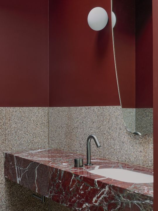 SnakeLaddersProjects-BathroomSink